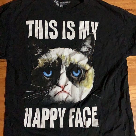 Grumpy cat tshirt - Picture 2 of 4